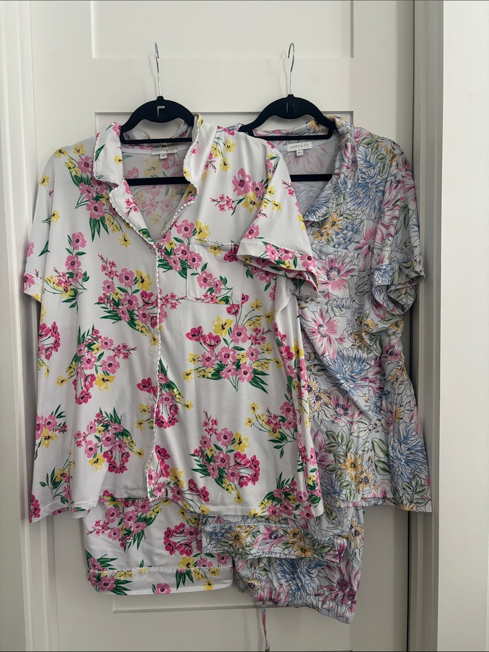 Size XXL Crown & Ivy Floral Pajama Set Bundle